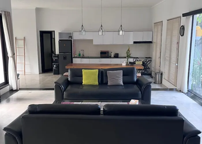 Kedis Bali فيلة كوتا