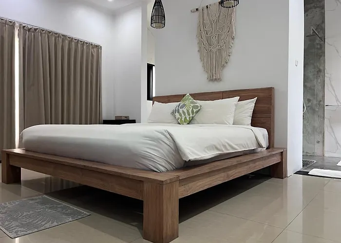 Kedis Bali فيلة *